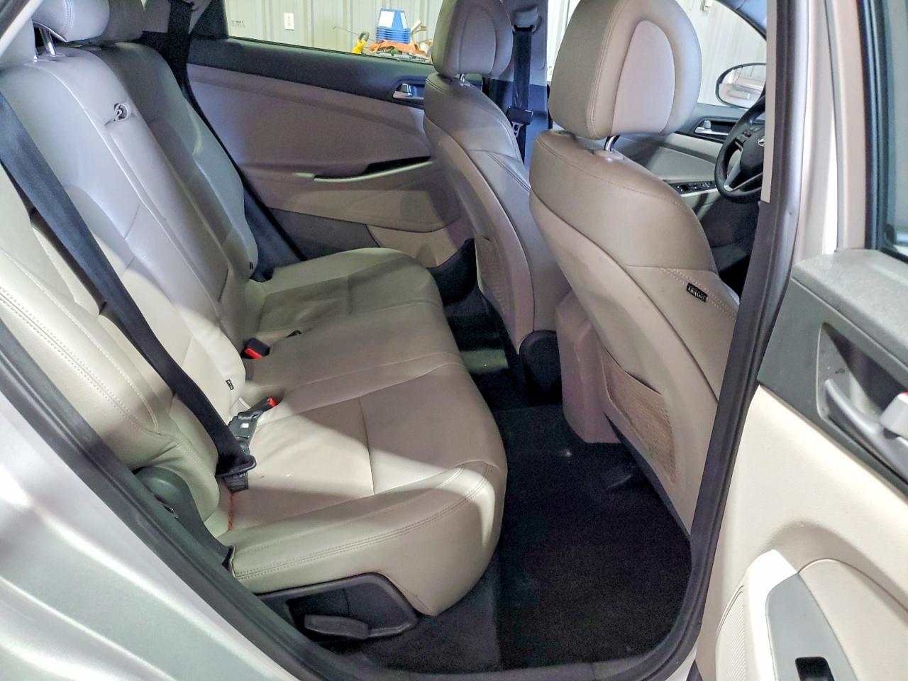 2017 Hyundai Tucson Se Silver vin: KM8J33A47HU376323