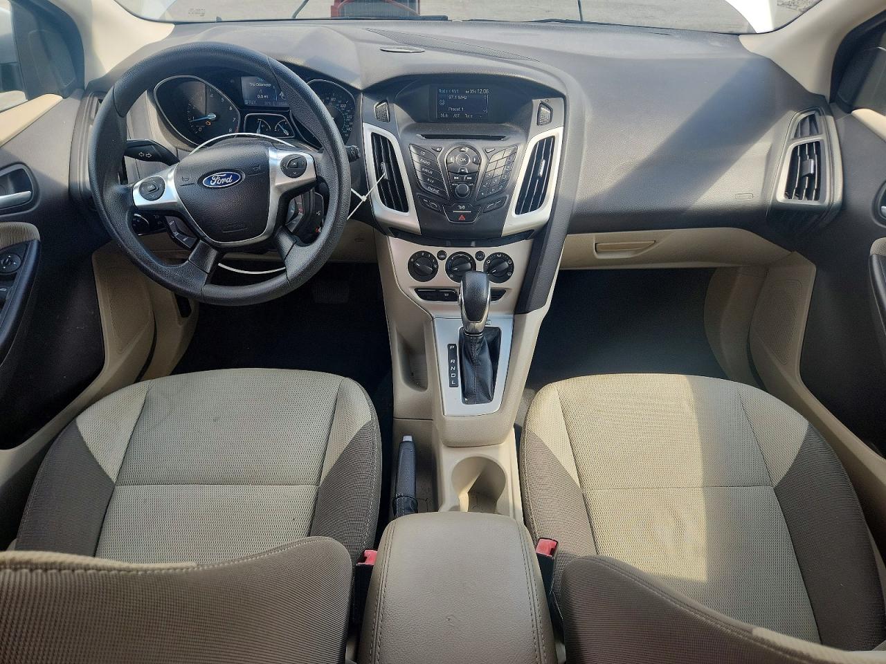 2012 Ford Focus Se Silver vin: 1FAHP3K22CL149324