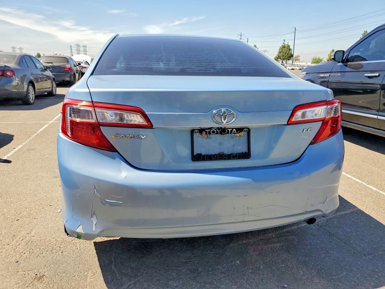 2012 Toyota Camry Le Blue vin: 4T4BF1FK5CR194125