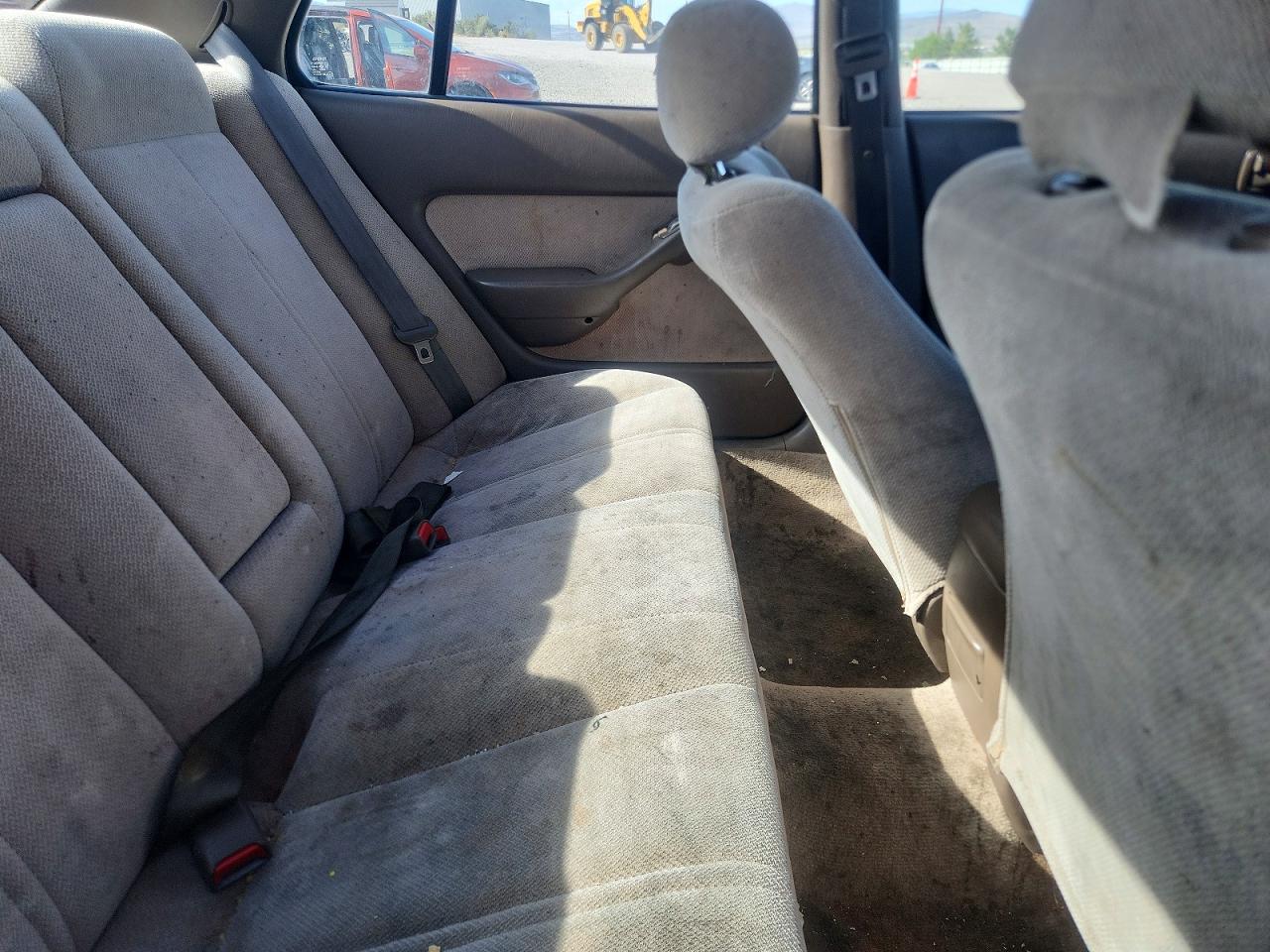 1996 Toyota Camry Le White vin: JT2BG12KXT0346644