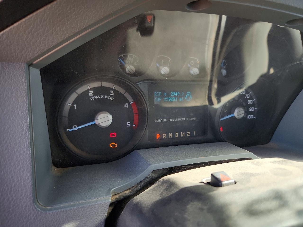 2013 Ford F350 Super Duty Silver vin: 1FT8W3DT3DEA09422