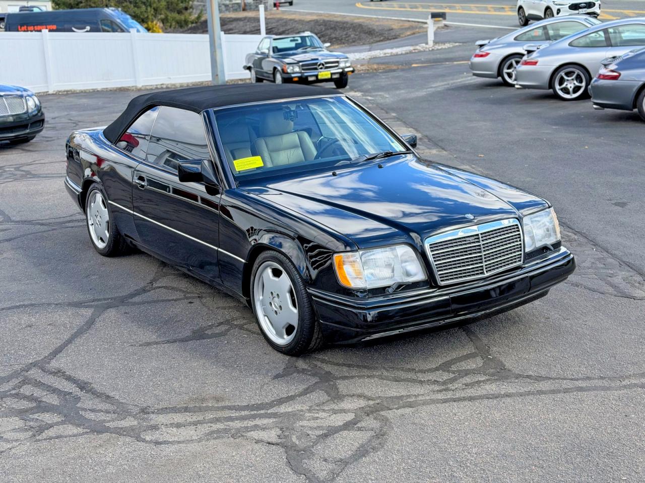 1995 Mercedes-benz E 320 Black vin: WDBEA66E9SC280817