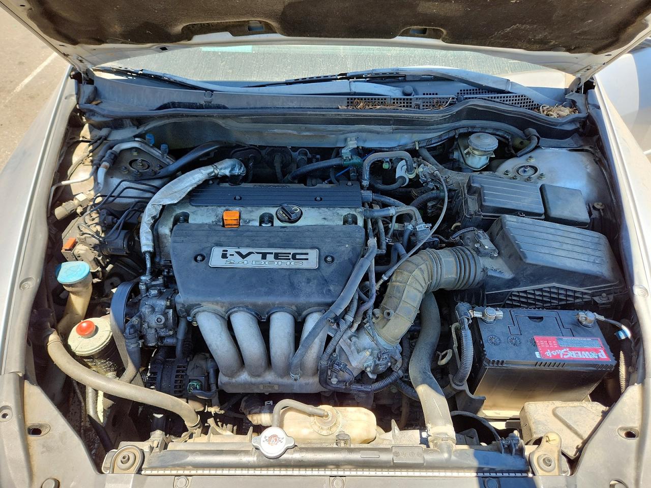 2005 Honda Accord Dx Silver vin: 1HGCM56105A149784