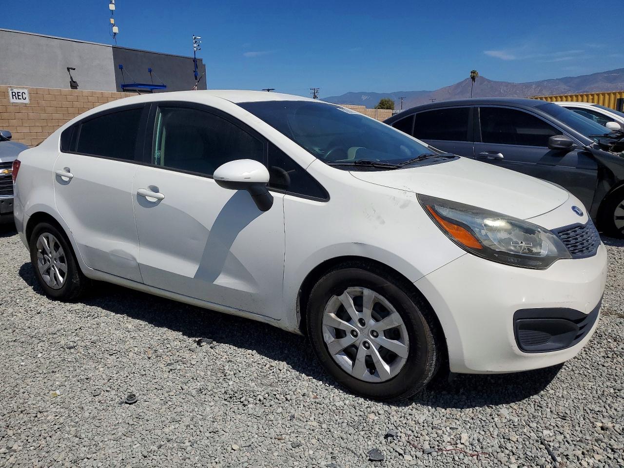 2015 Kia Rio Lx White vin: KNADM4A37F6468980