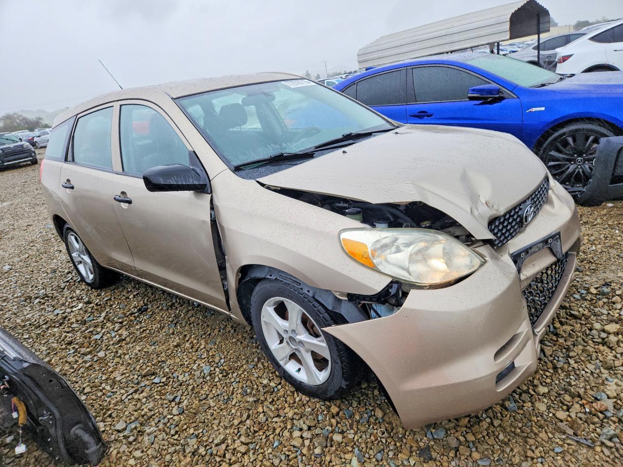 2003 Toyota Corolla Matrix Xr Gold vin: 2T1KR32E33C041189