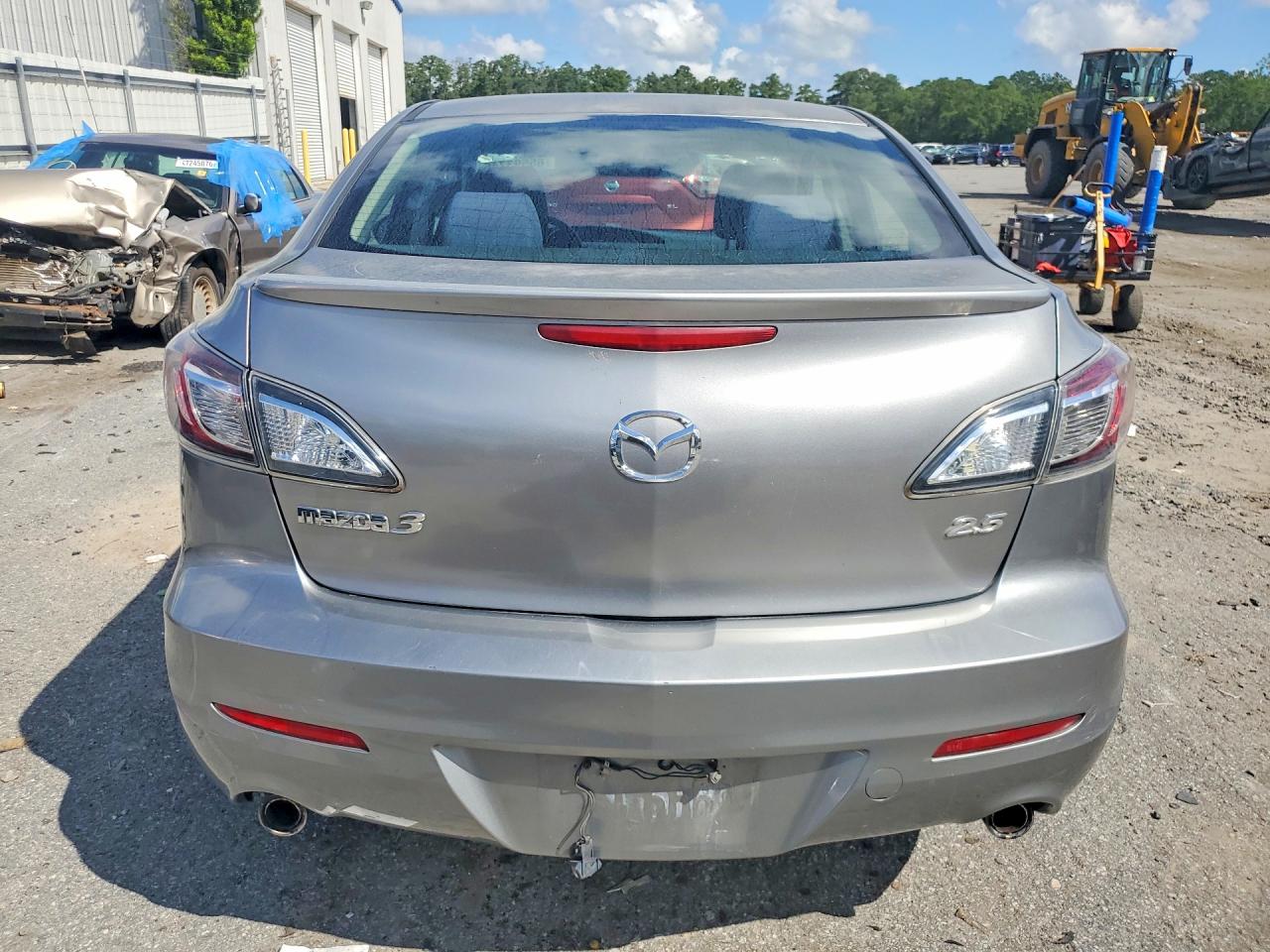 2010 Mazda 3 S Серебряный vin: JM1BL1S65A1238218