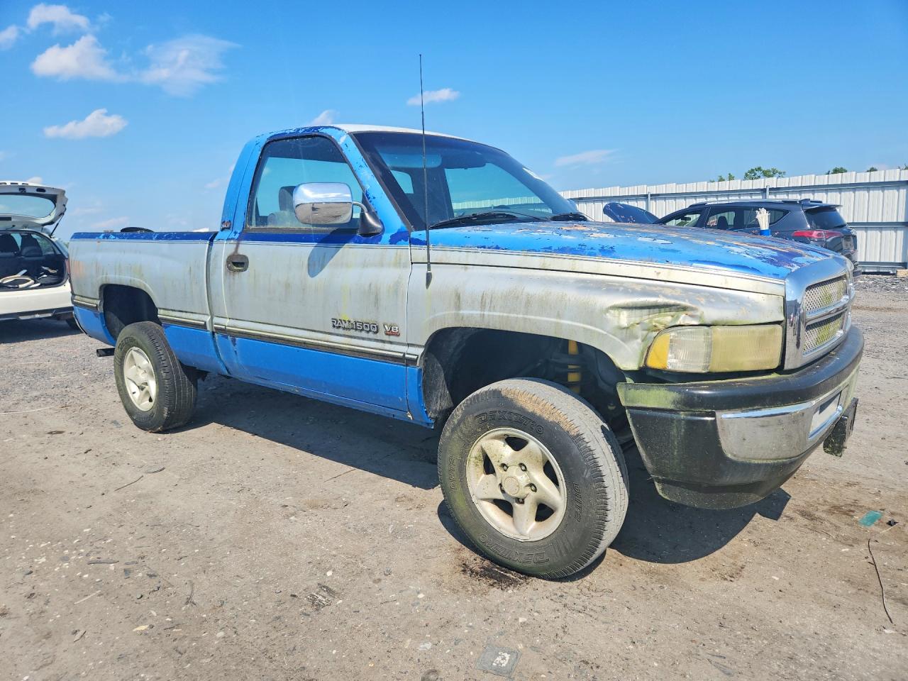 1996 Dodge Ram 1500 Синий vin: 1B7HF16Y2TJ175112