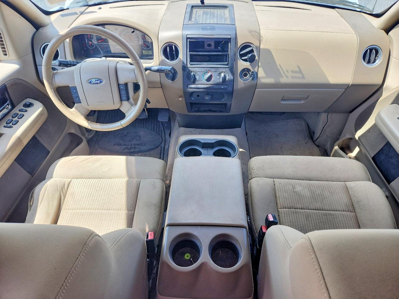 2008 Ford F150 White vin: 1FTPX04518KC28752