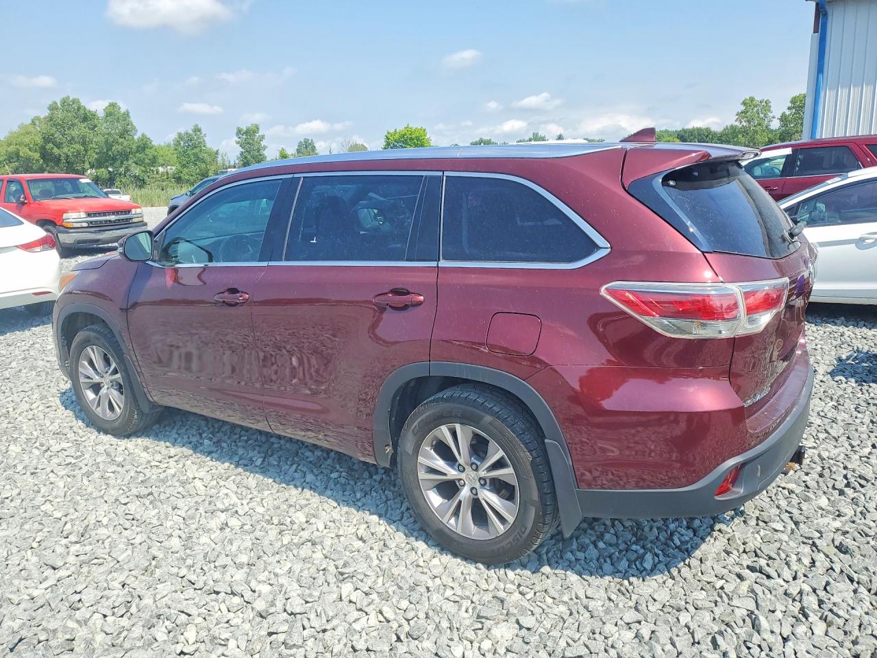 2015 Toyota Highlander Xle Maroon vin: 5TDJKRFH5FS172658