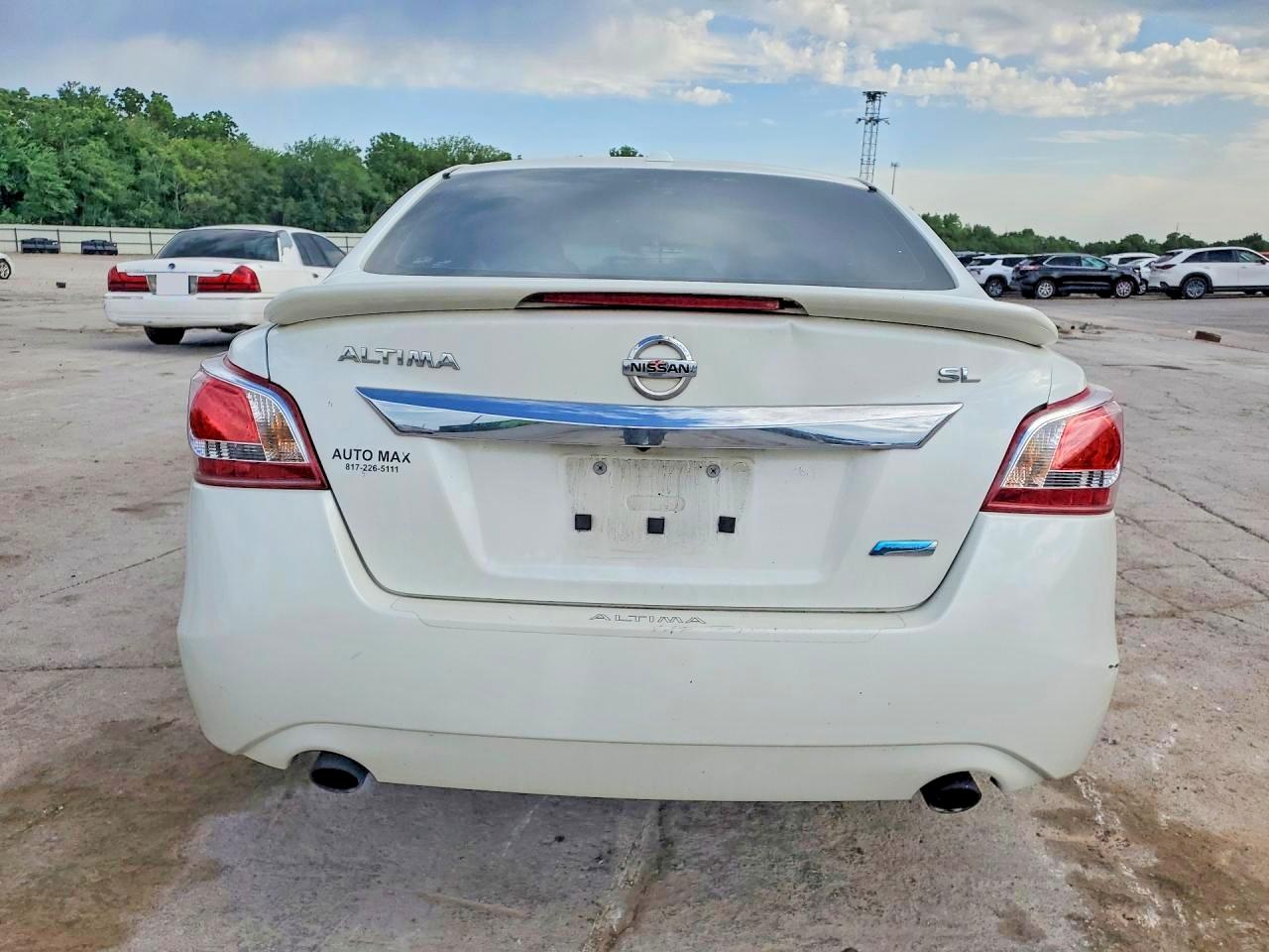 2013 Nissan Altima 2.5 White vin: 1N4AL3AP0DN564948