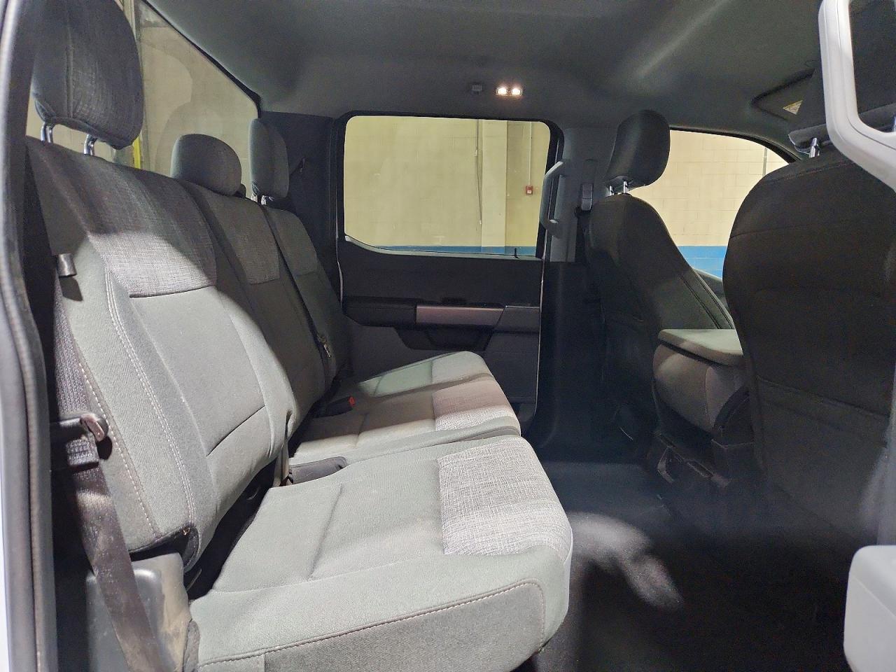 2024 Ford F250 Super Duty White vin: 1FT8W2BT5REC22330