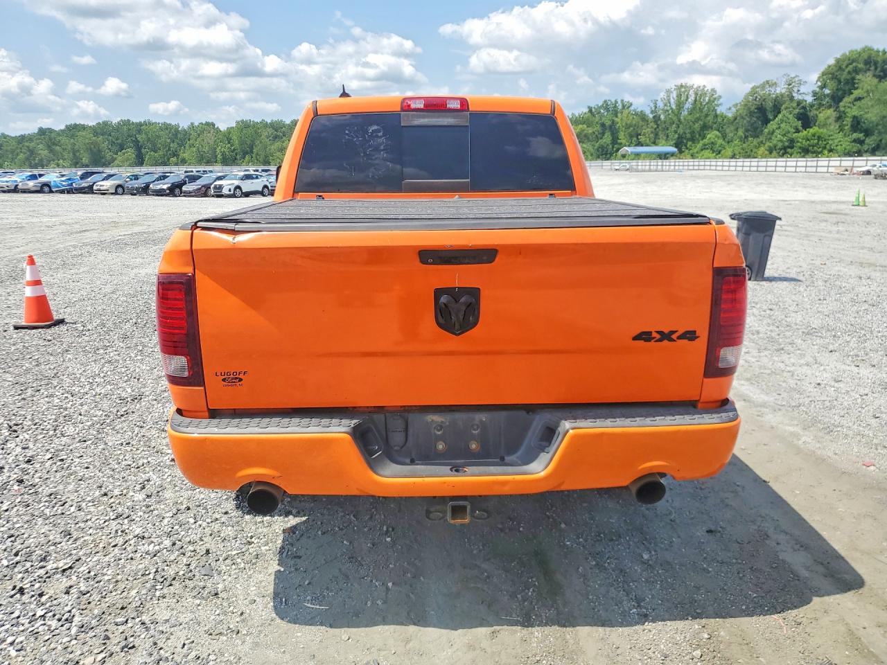 2015 Ram 1500 Sport Оранжевый vin: 1C6RR7MT9FS702476