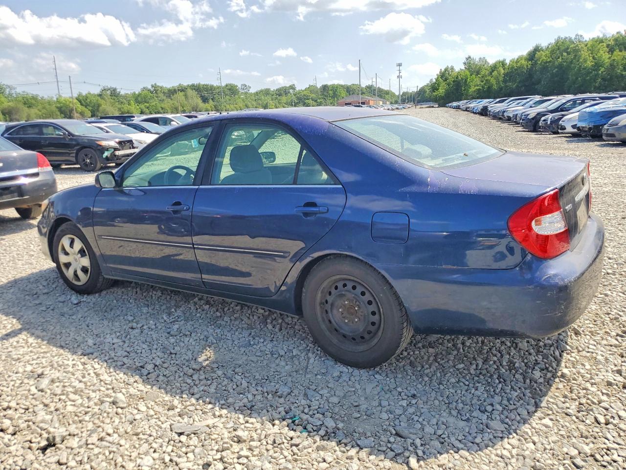 2002 Toyota Camry Xle Blue vin: 4T1BE30K52U554977