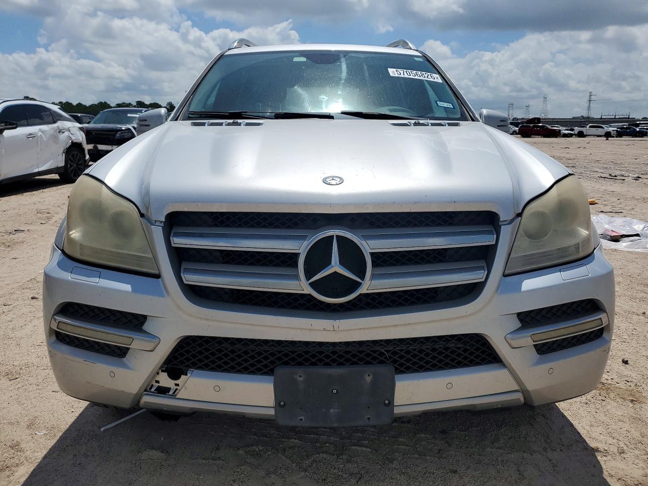 2012 Mercedes-benz Gl 450 4matic Серебряный vin: 4JGBF7BEXCA783315