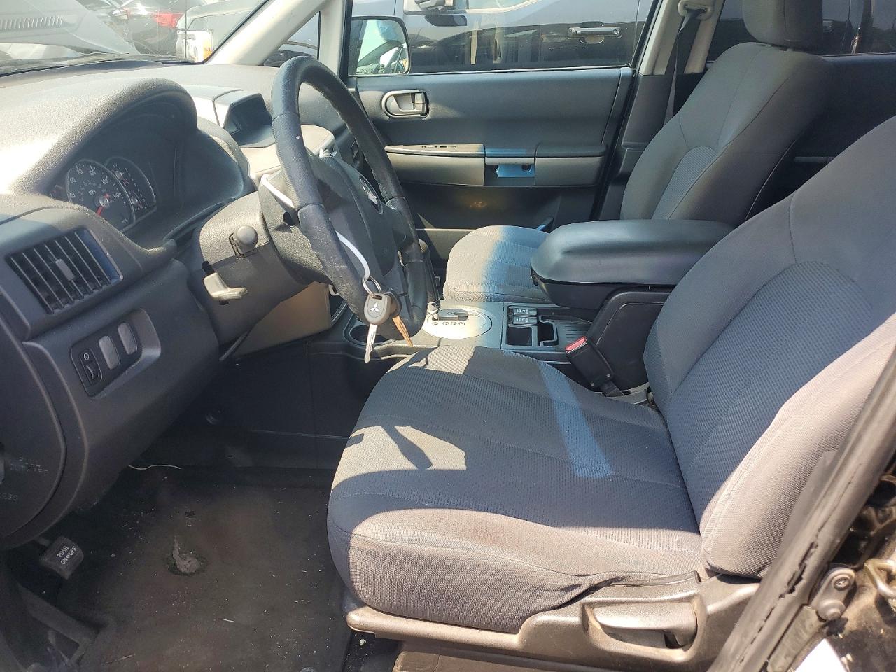 2004 Mitsubishi Endeavor Ls Black vin: 4A4MN21S84E105126