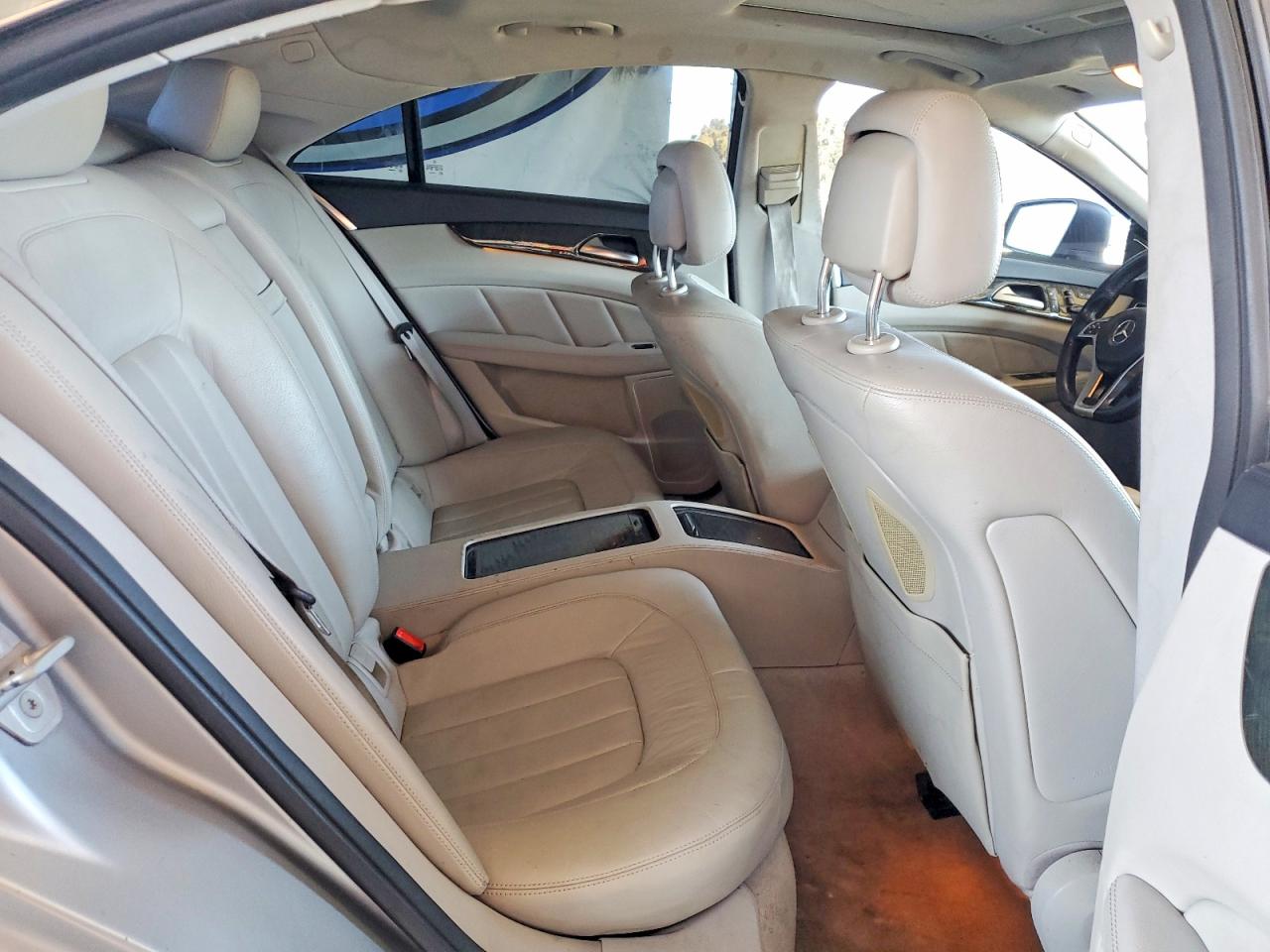 2013 Mercedes-benz Cls 550 Silver vin: WDDLJ7DB7DA069885