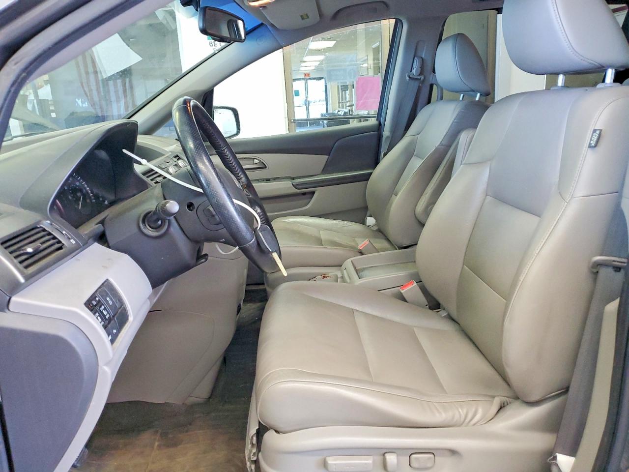 2011 Honda Odyssey Touring Gray vin: 5FNRL5H90BB002978