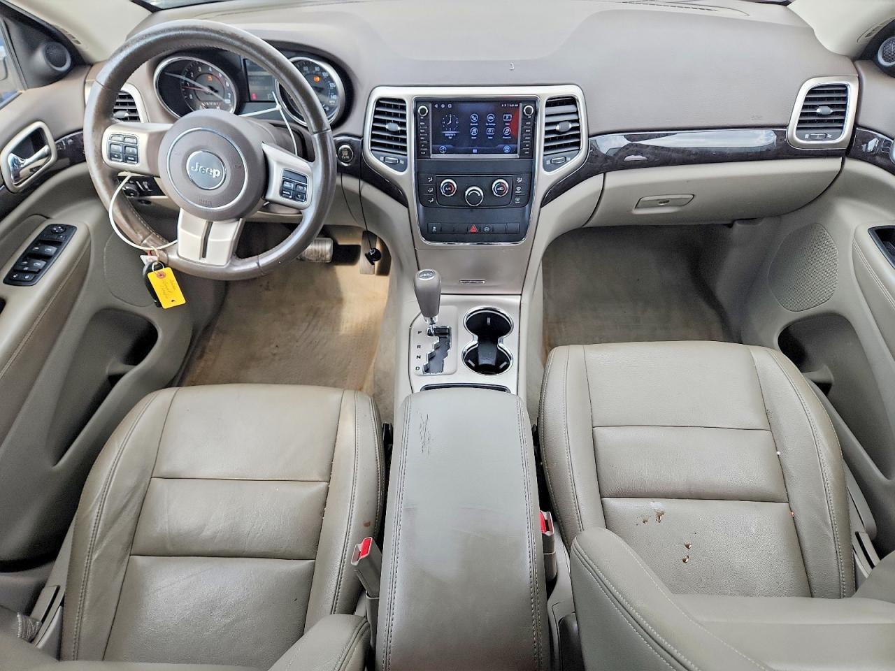 2011 Jeep Grand Cherokee Laredo White vin: 1J4RS4GG8BC515738