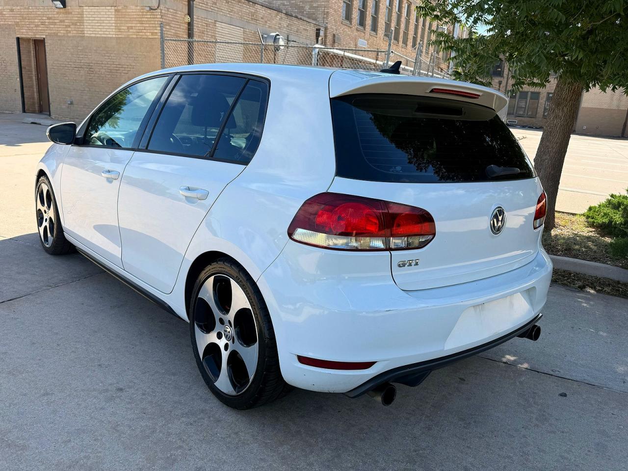 2013 Volkswagen Gti Белый vin: WVWGD7AJ8DW119484