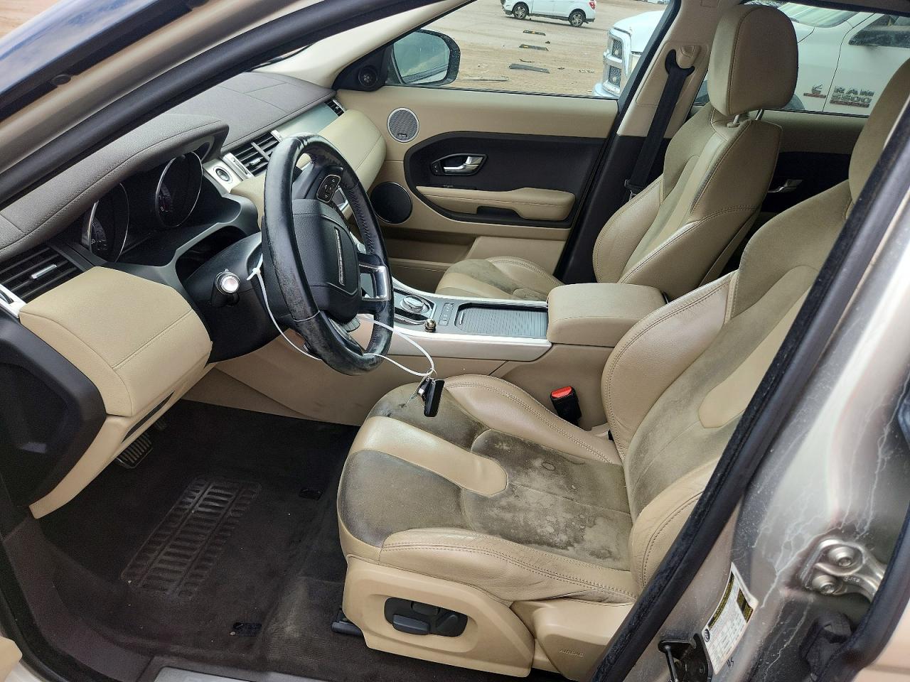 2013 Land Rover Range Rover Evoque Pure Gold vin: SALVN2BG3DH771713