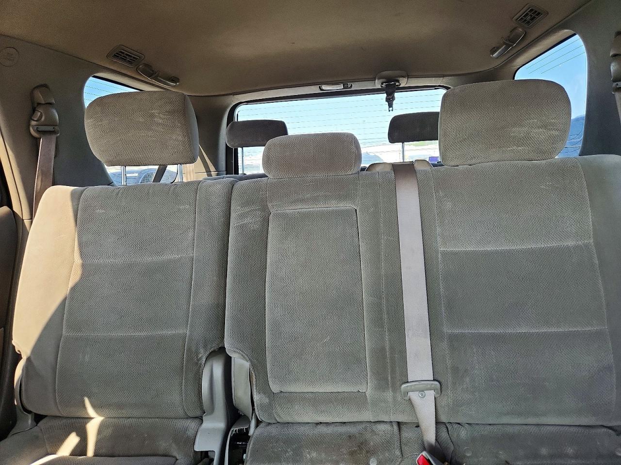 2005 Toyota Sequoia Sr5 Черный vin: 5TDBT44A55S239428