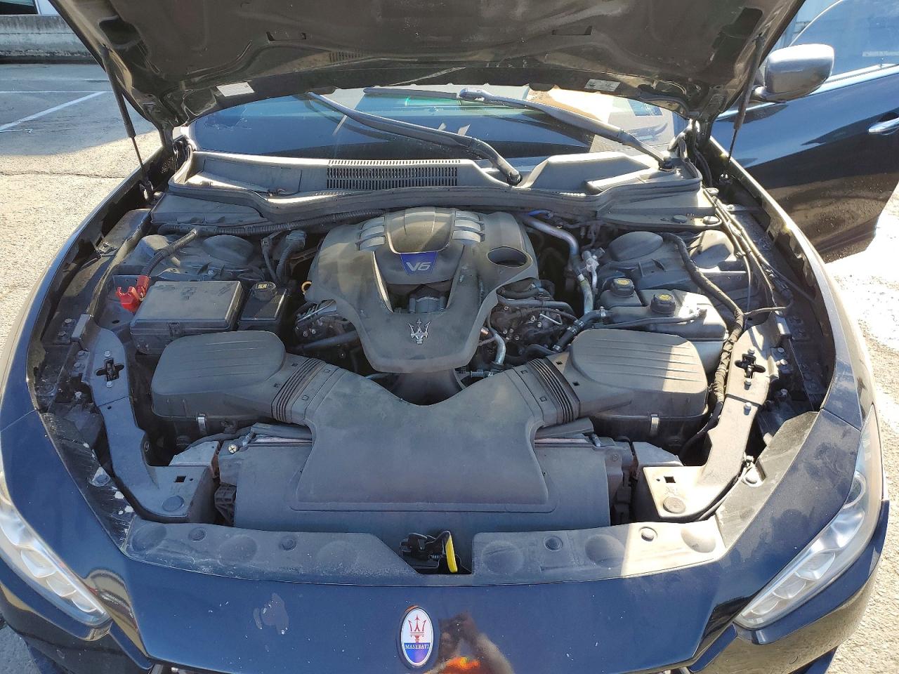 2014 Maserati Ghibli S Black vin: ZAM57RTA9E1085914