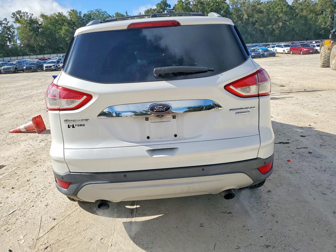 2014 Ford Escape Titanium Белый vin: 1FMCU9J90EUE32909