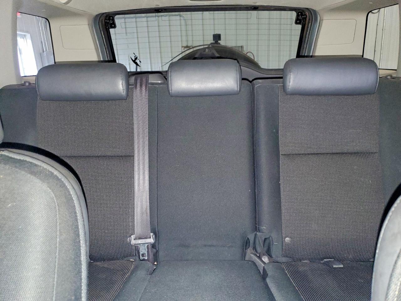 2007 Toyota Fj Cruiser Base Silver vin: JTEZU11F870003089
