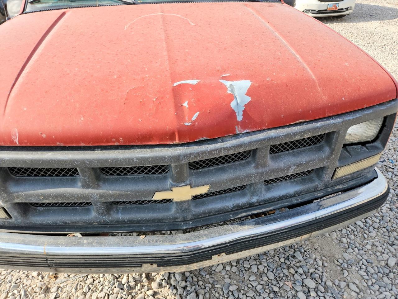 1990 Chevrolet Gmt-400 C1500 Red vin: 1GCDC14ZXLE166279