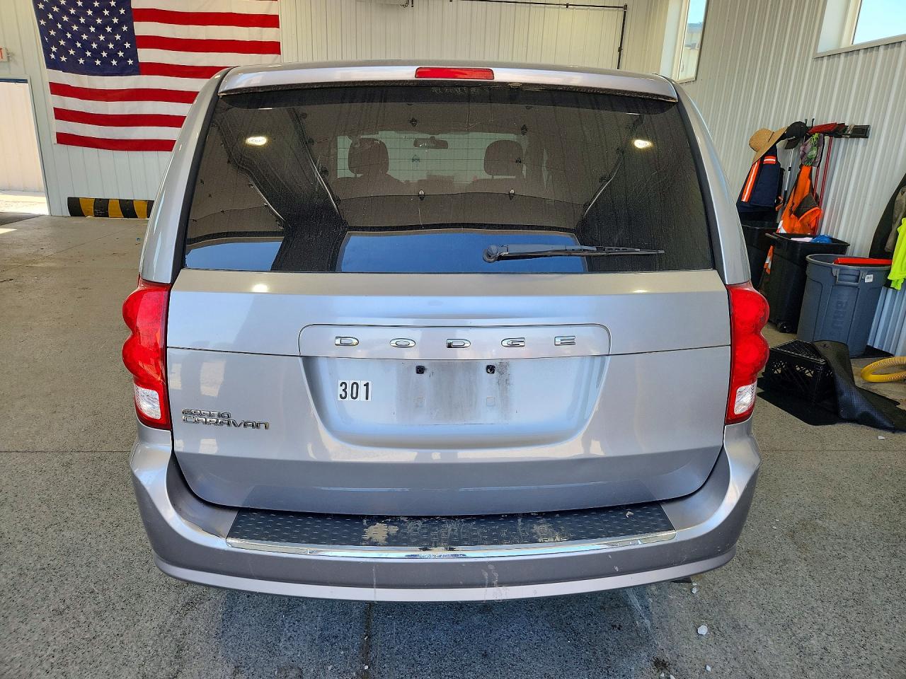 2015 Dodge Grand Caravan Se Серебряный vin: 2C4RDGBG6FR549991