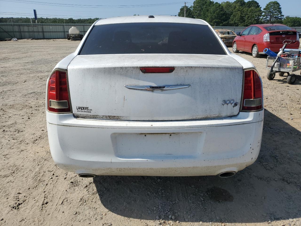 2013 Chrysler 300 S White vin: 2C3CCABG2DH515513