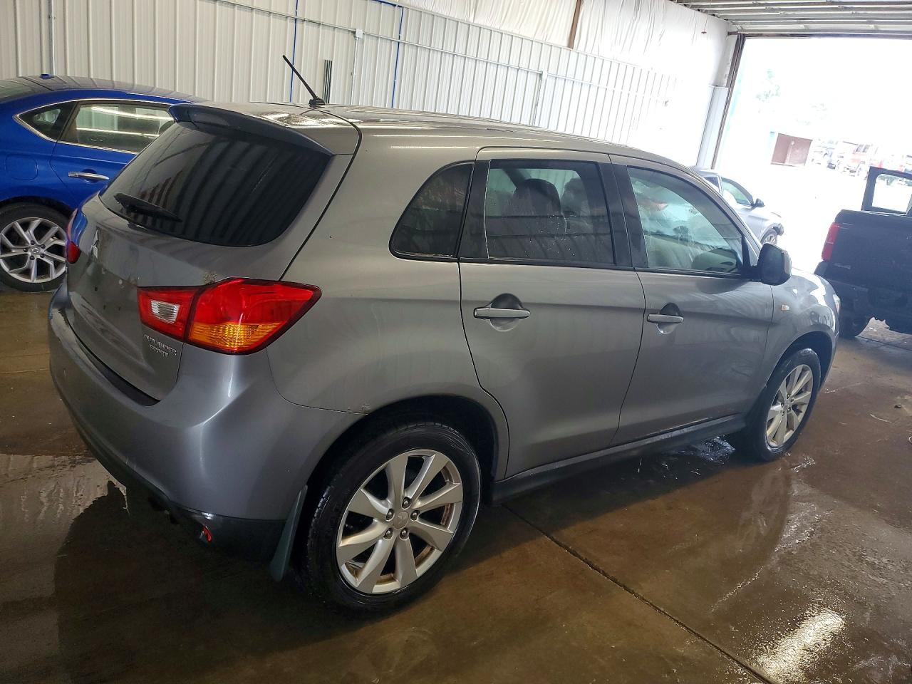2015 Mitsubishi Outlander Sport Es Gray vin: 4A4AR3AU1FE013146