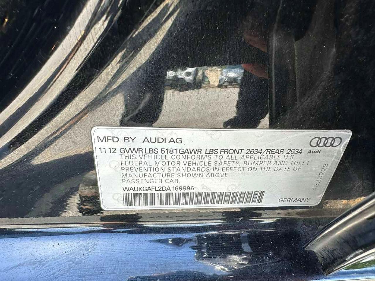 2013 Audi S4 Prestige Black vin: WAUKGAFL2DA169896
