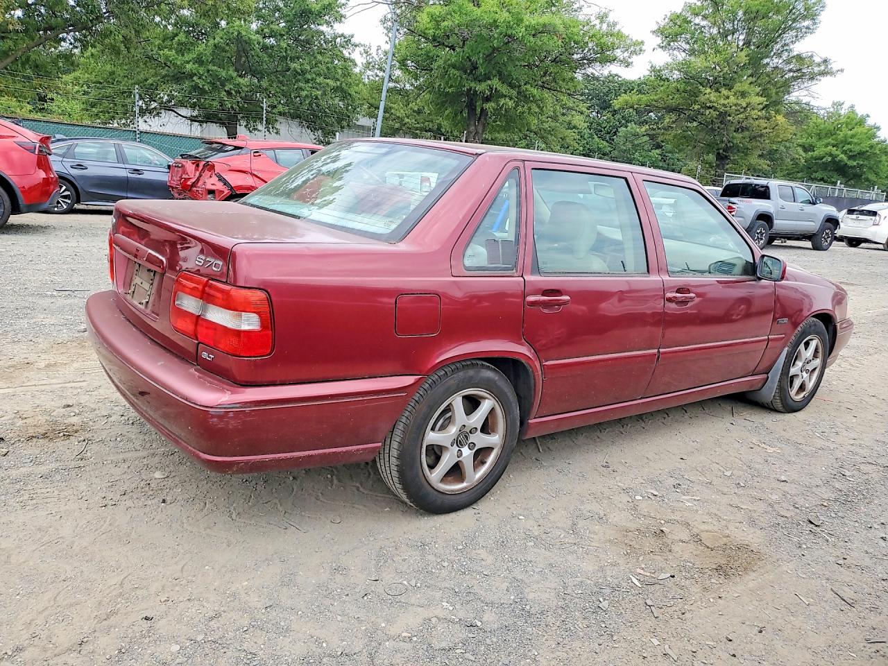 1998 Volvo S70 Glt Burgundy vin: YV1LS564XW2438790