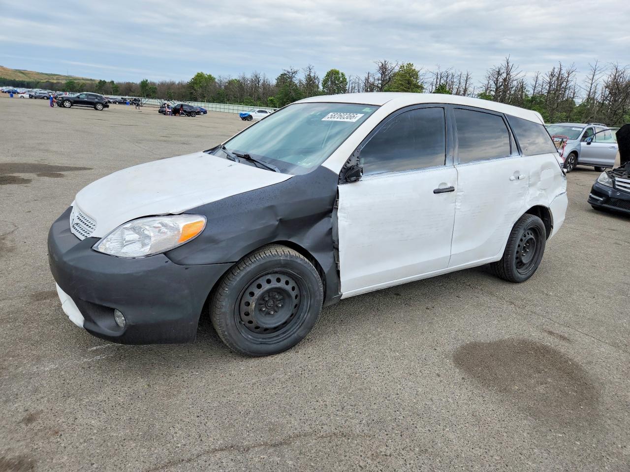 2008 Toyota Corolla Matrix Xr White vin: 2T1KR32E88C710855