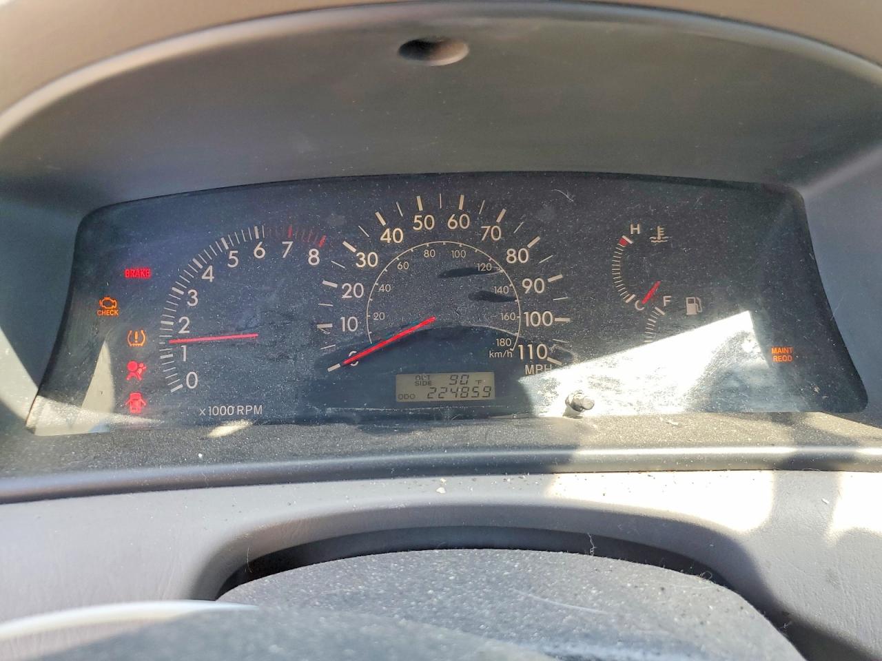 2005 Toyota Corolla Le Gray vin: 1NXBR30E65Z373020