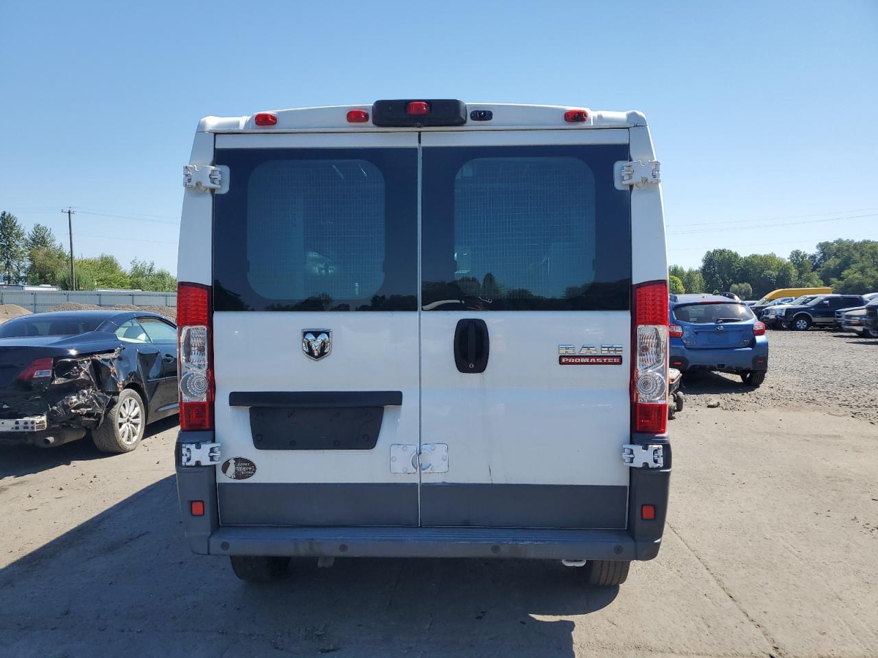 2014 Ram Promaster 1500 1500 Standard White vin: 3C6TRVAG0EE116185