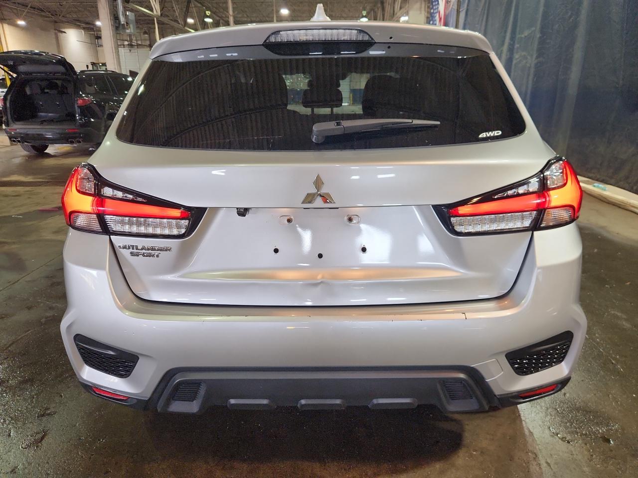 2024 Mitsubishi Outlander Sport S Серебряный vin: JA4ARUAU0RU019120 Damage: Rear Bumper, Heavy Scratch, 9 To 10 Inches