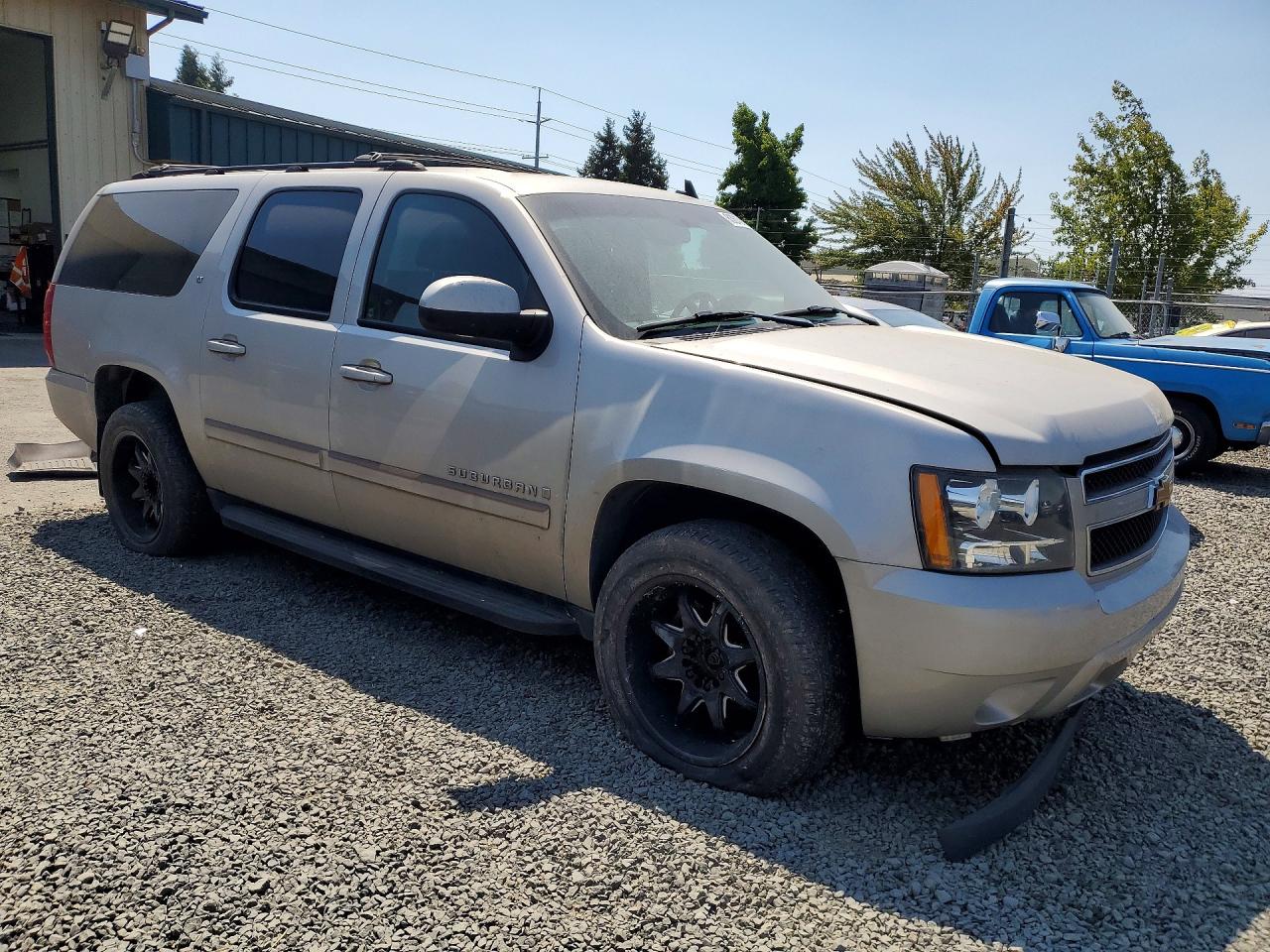 2007 Chevrolet Suburban K1500 Silver vin: 3GNFK16357G132986