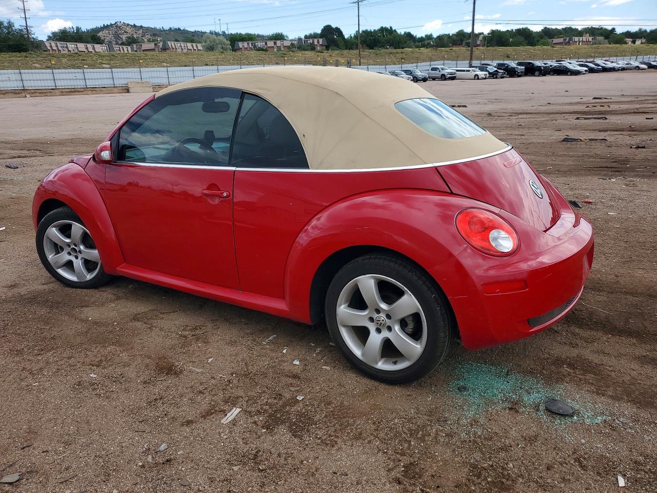 2006 Volkswagen New Beetle Convertible Option Package 2 Красный vin: 3VWSF31YX6M323696