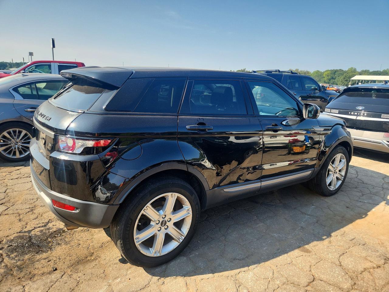 2012 Land Rover Range Rover Evoque Pure Premium Black vin: SALVR2BG6CH685525
