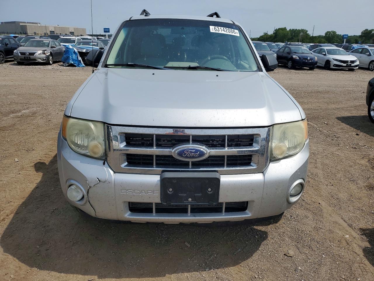 2008 Ford Escape Xlt Silver vin: 1FMCU93138KB29064