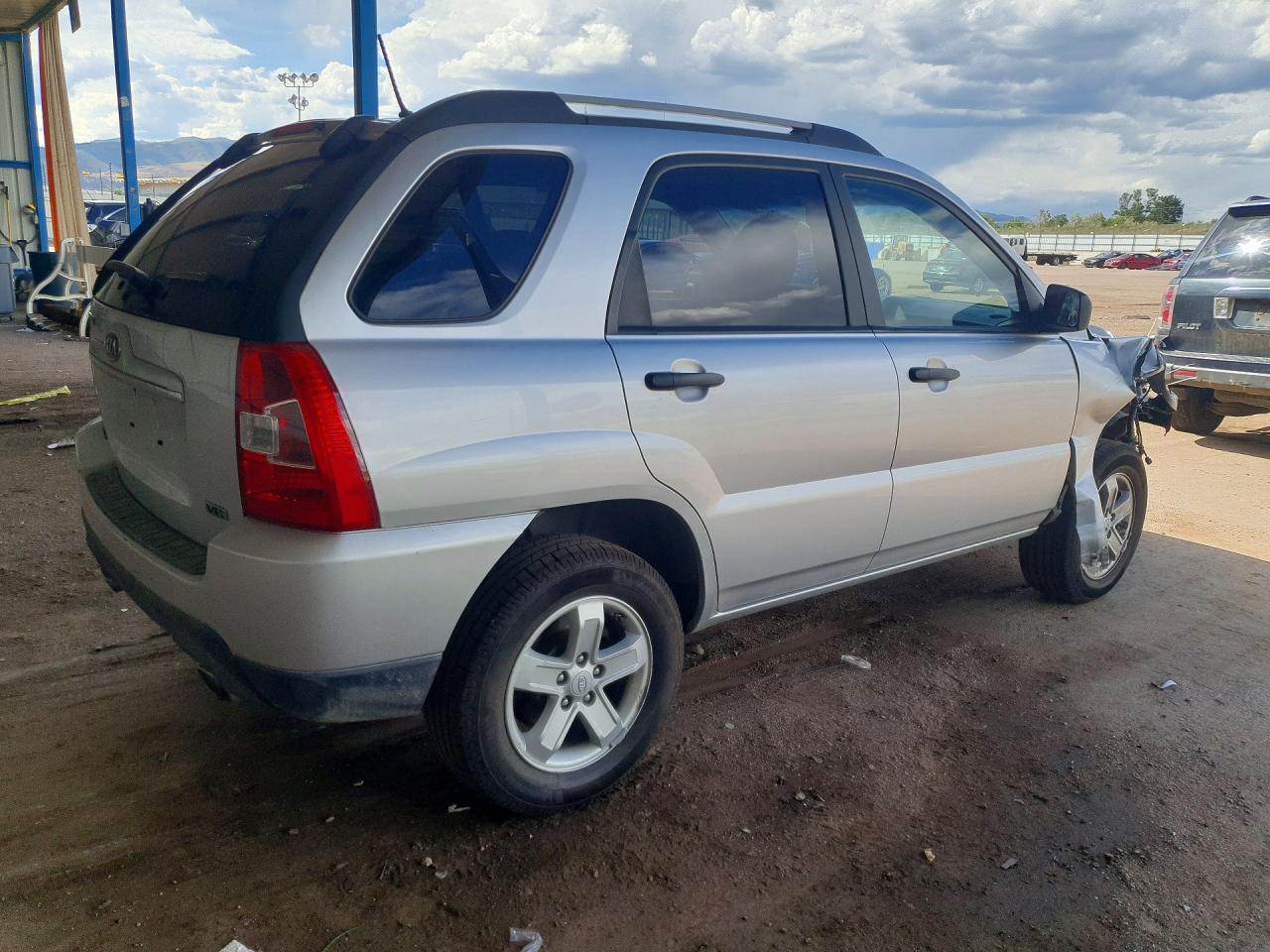 2010 Kia Sportage Lx Серебряный vin: KNDKGCA38A7715891
