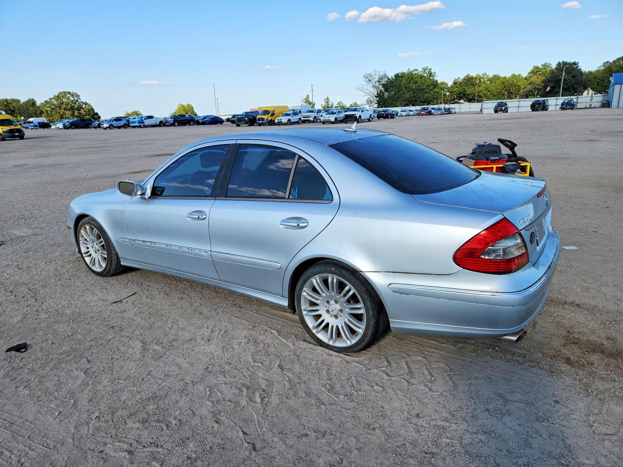 2007 Mercedes-benz E 350 Silver vin: WDBUF56XX7B153855