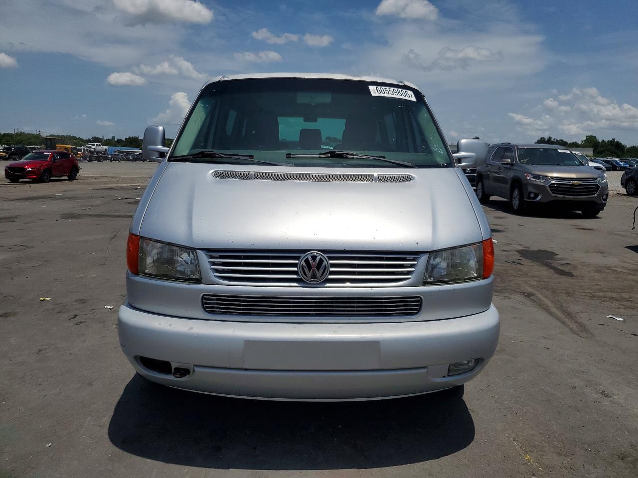 2003 Volkswagen Eurovan Mv Silver vin: WV2MB47033H034157