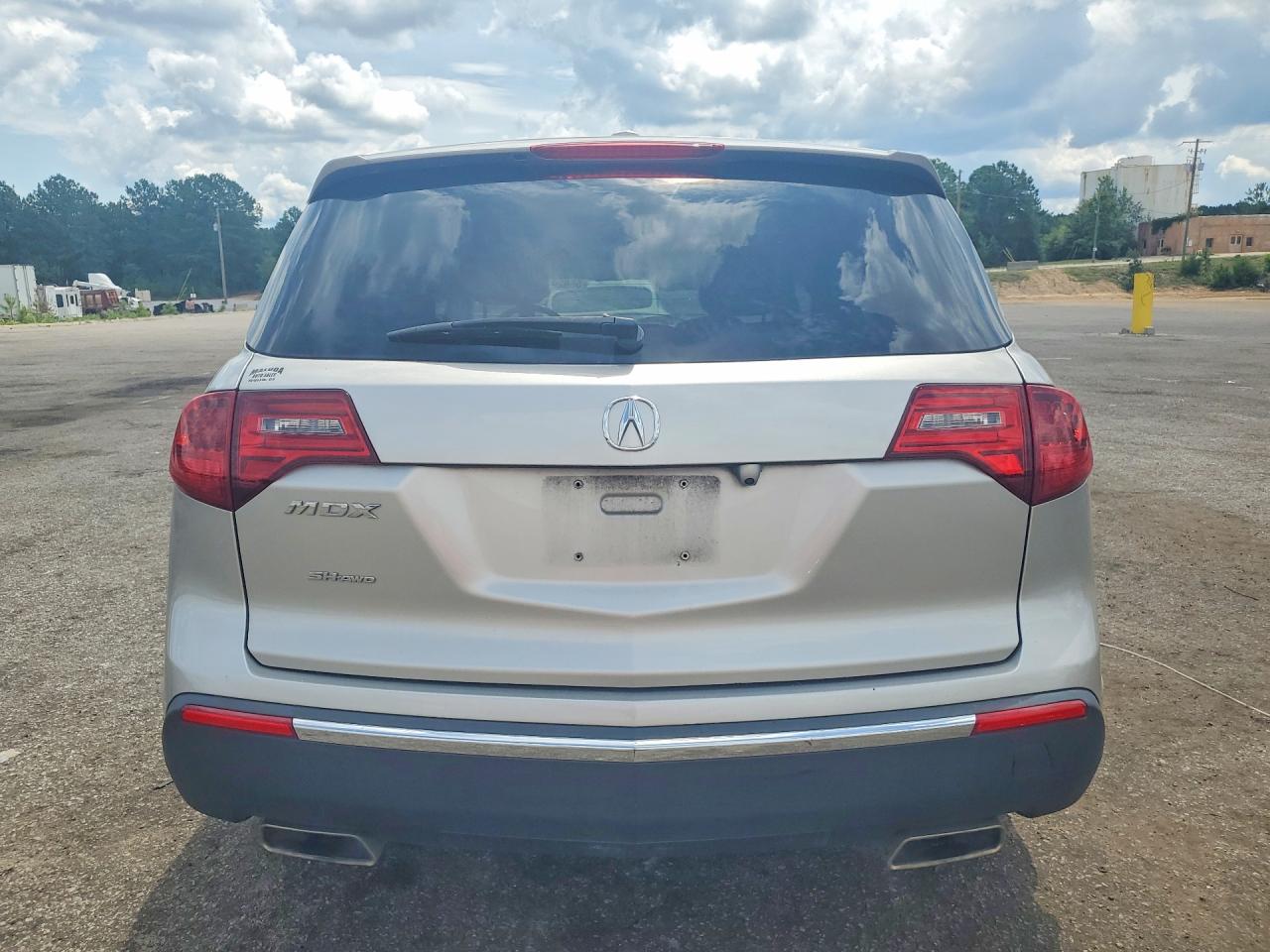 2013 Acura Mdx Silver vin: 2HNYD2H24DH510369