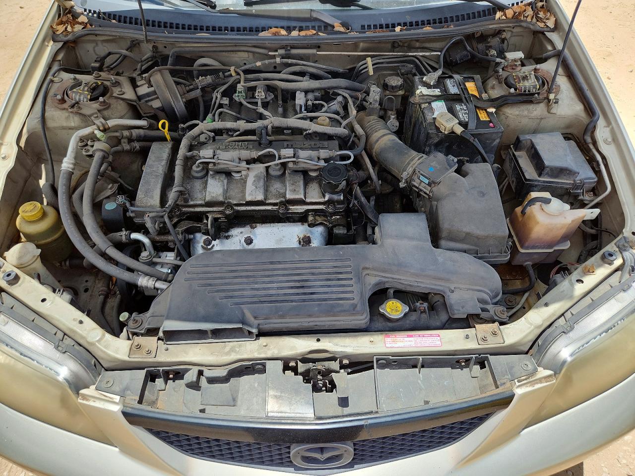 2003 Mazda Protege Dx Бежевый vin: JM1BJ225731198746