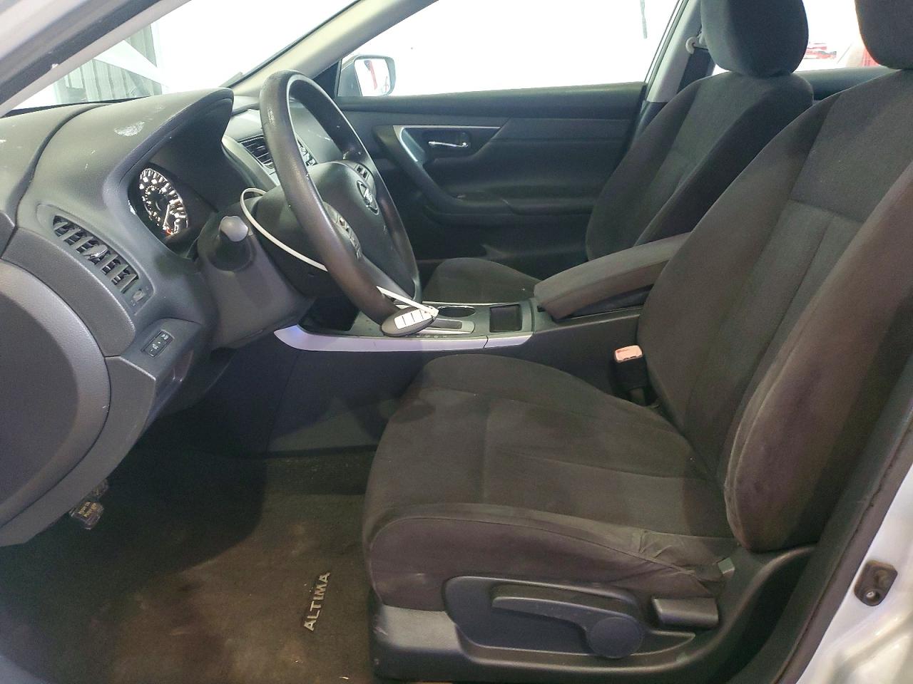2015 Nissan Altima 2.5 S Silver vin: 1N4AL3AP1FN390634