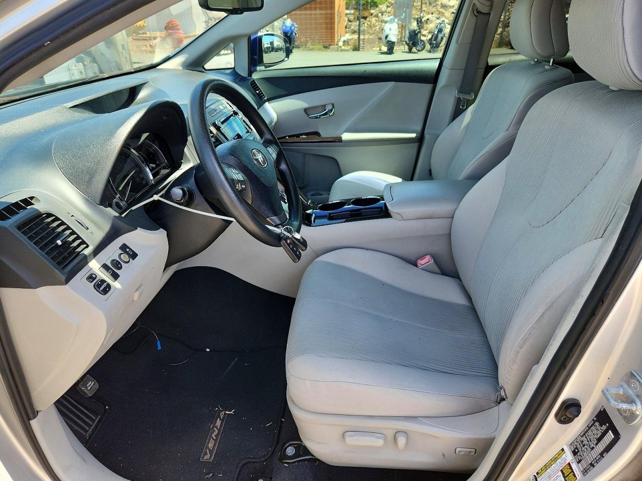 2010 Toyota Venza Fwd V6 Silver vin: 4T3ZK3BB8AU029177