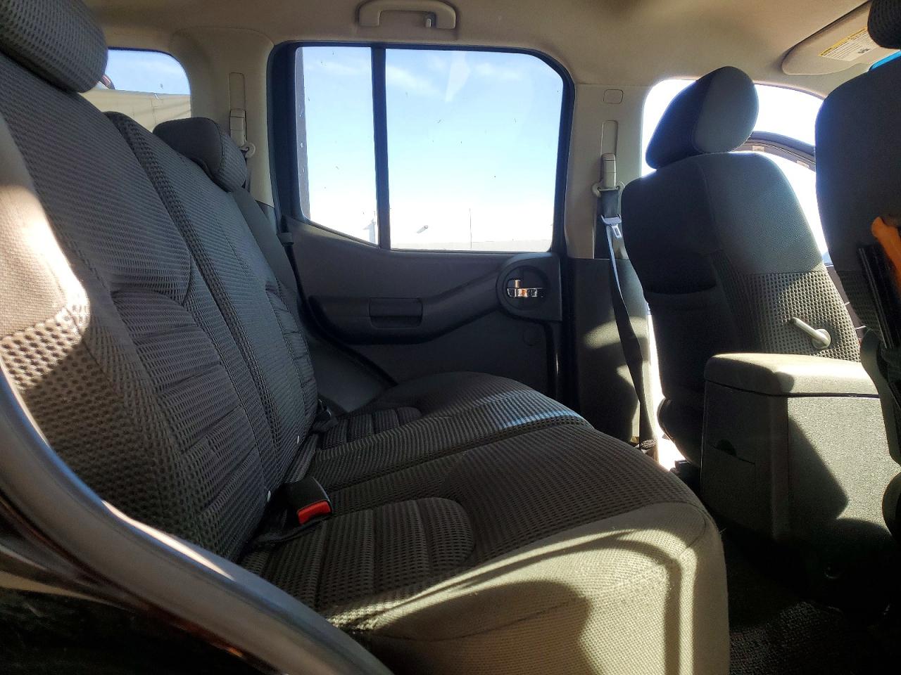 2007 Nissan Xterra X Black vin: 5N1AN08W67C524613